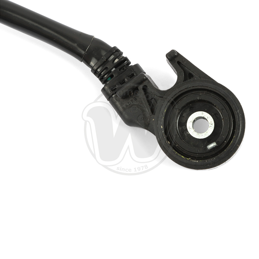 0UA7256_zzsd3700 two.jpg